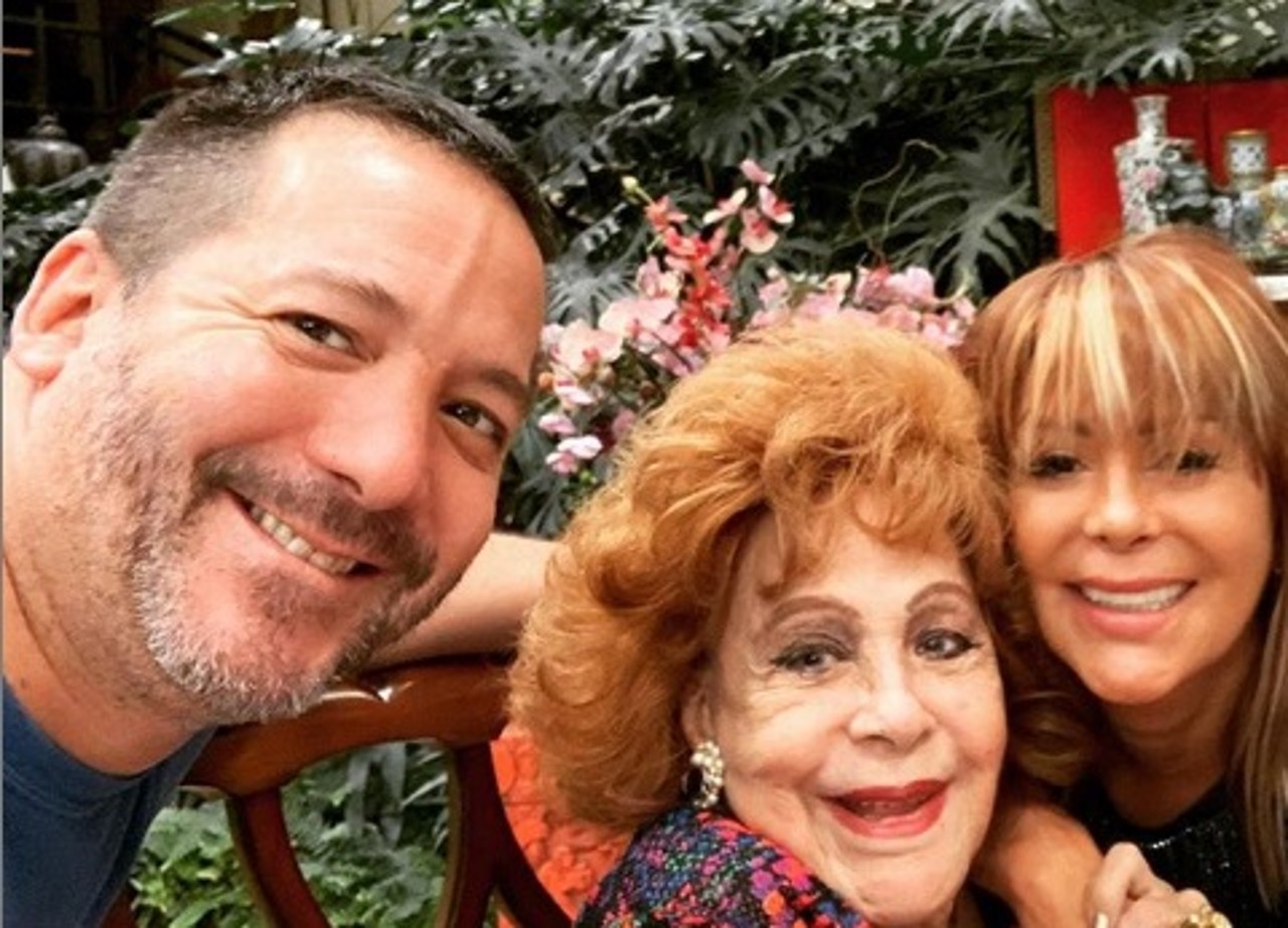 Guzmán Sylvia Pasquel Mamá herencia