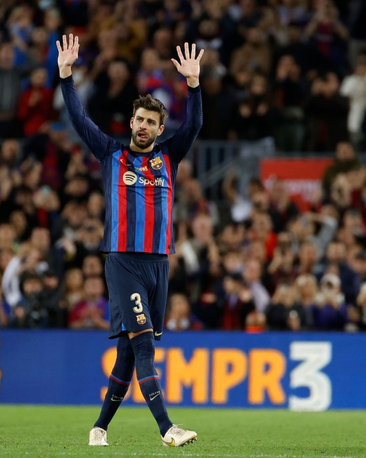 Pique despedida Barcelona Clara Chia estadio