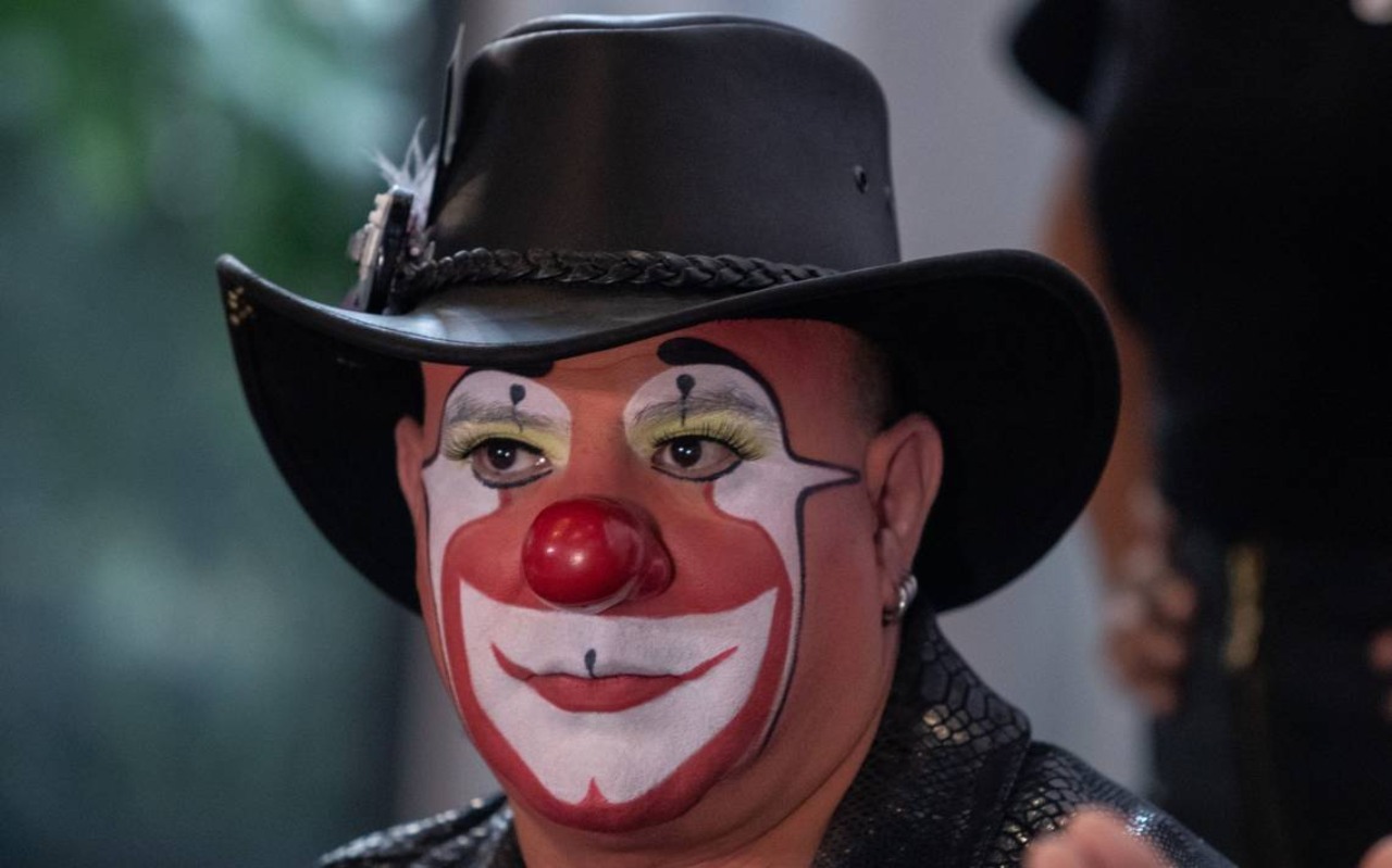 Platanito habla chiste Debanhi se diculpa