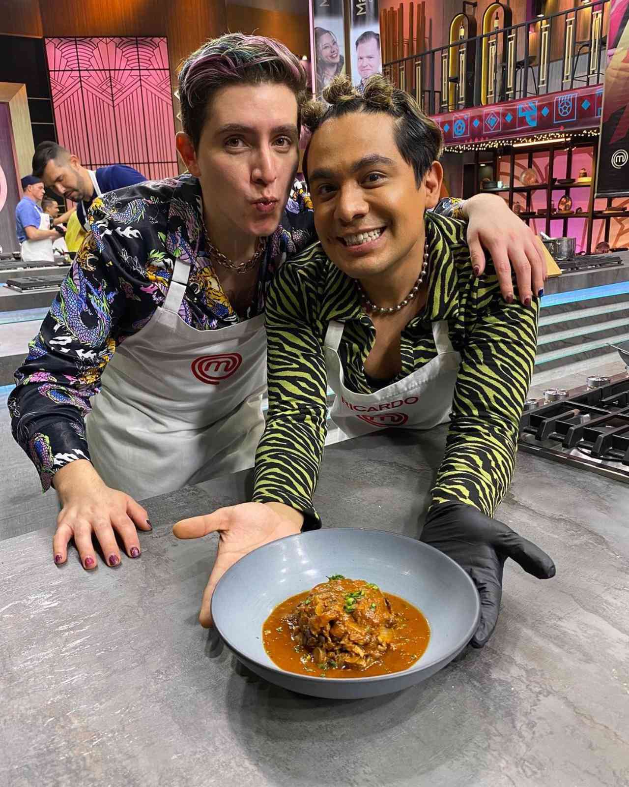 Ricardo Peralta presenta novio MasterChef