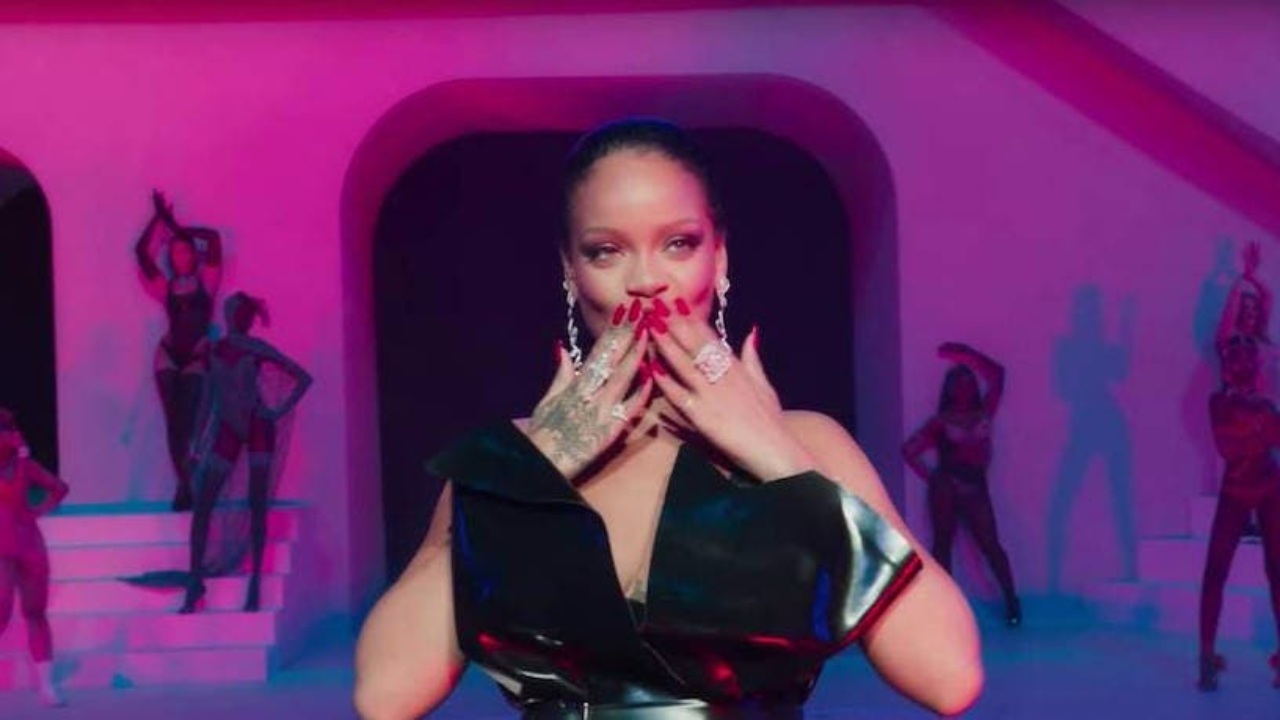 Rihanna show Savage x fenty desfile