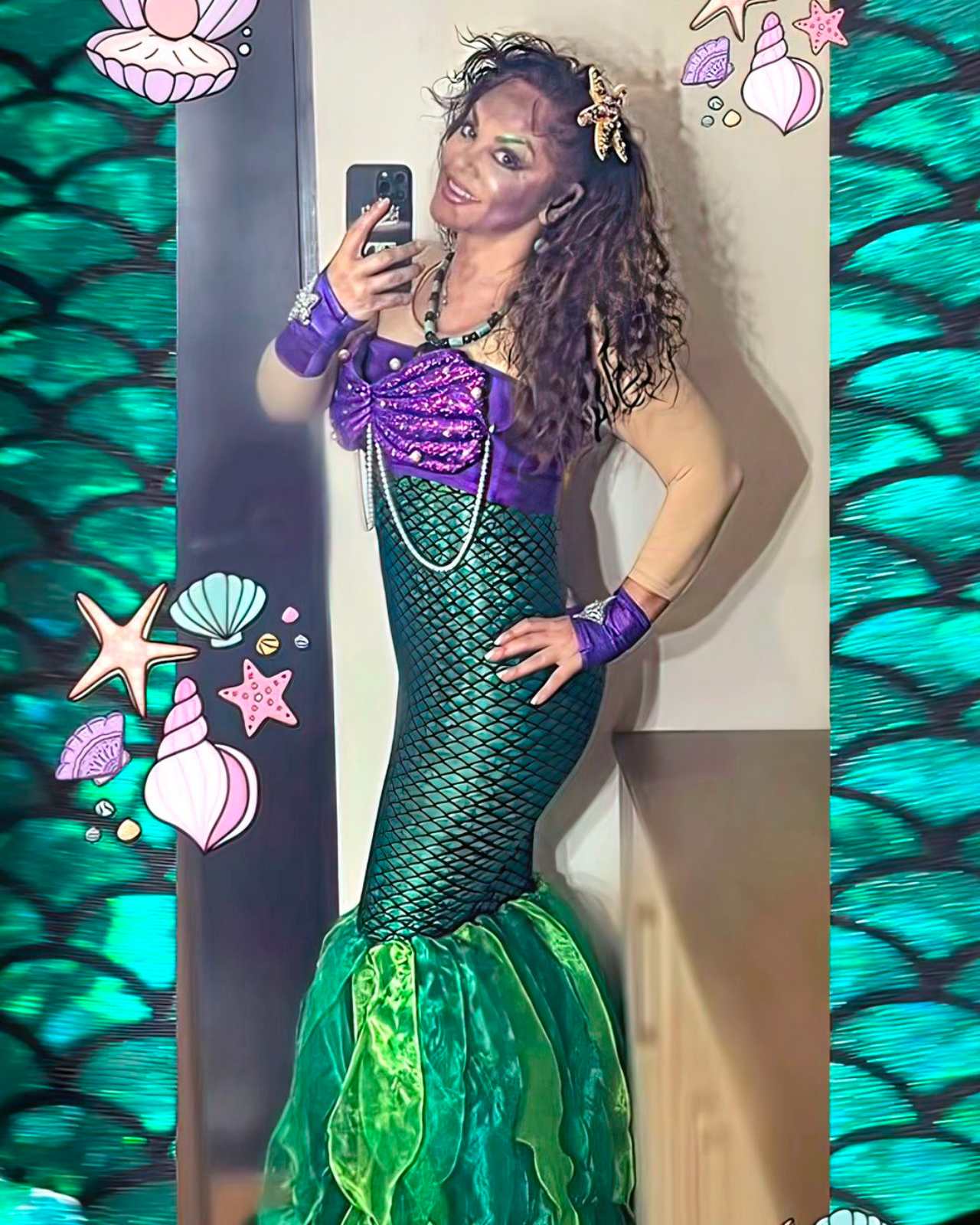 Tatiana se disfraza de Sirena y la critican