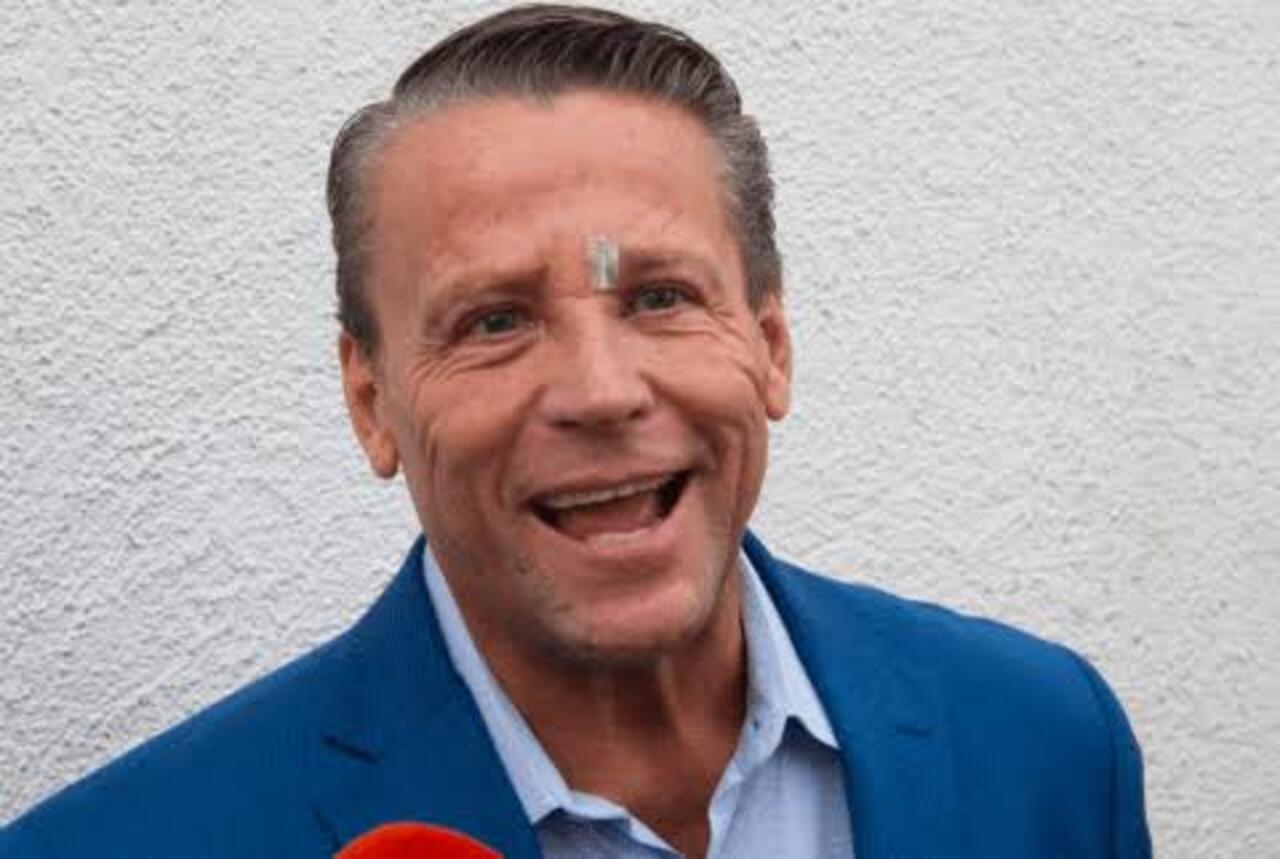 Alfredo Adame pide ayuda 