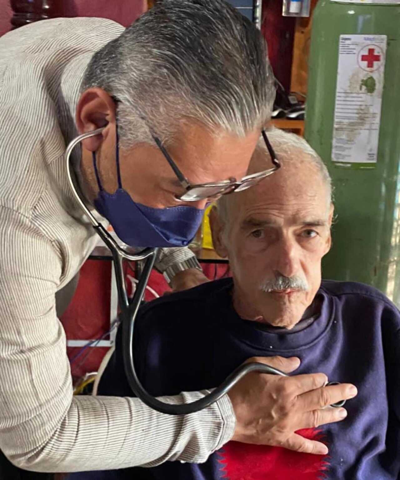 Andrés García arremete contra Sandra 