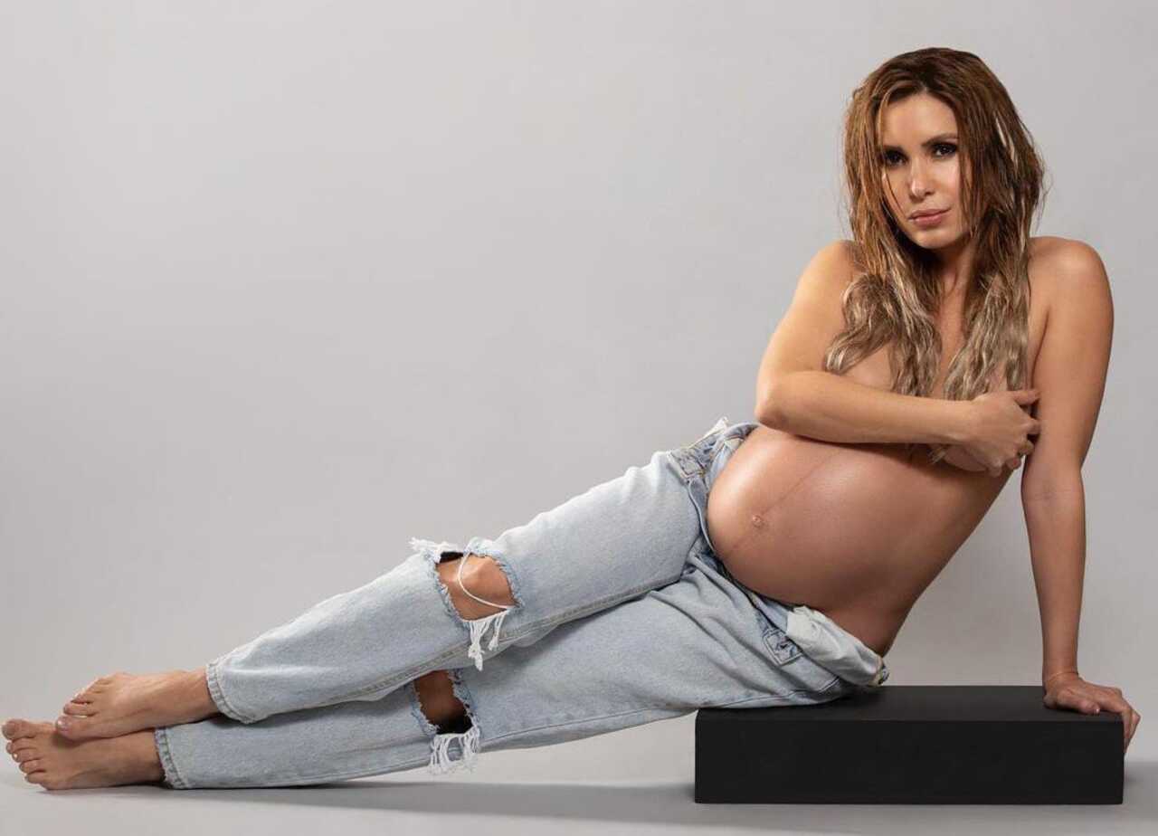 Andrea Escalona presume a su bebé