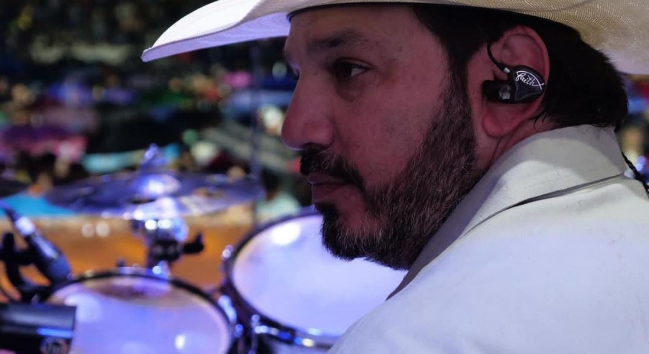 Intocable cancela show
