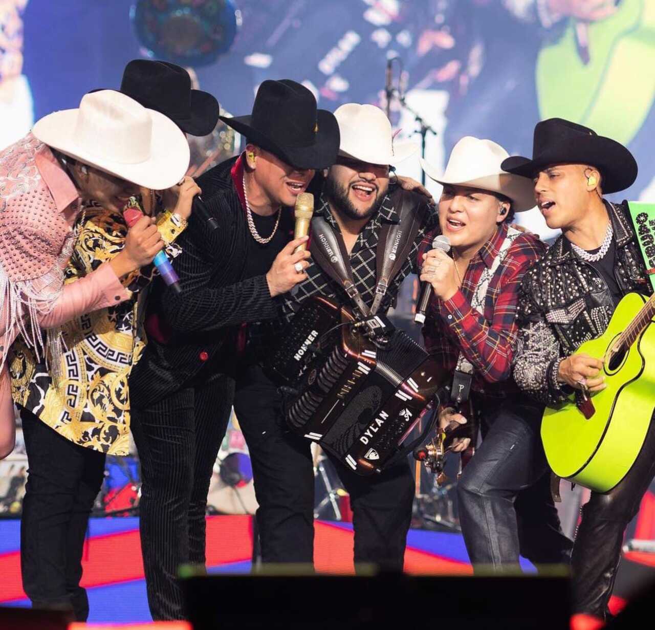 Grupo Firme canción LGBT