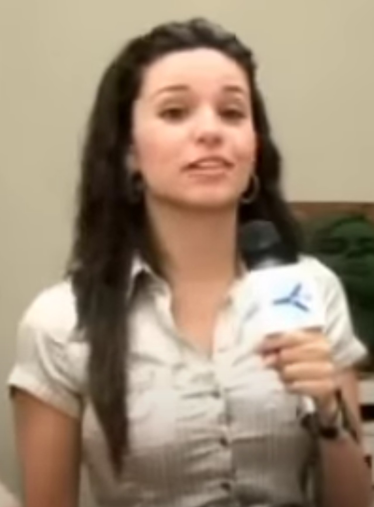 Tania Rincón empleada de aerolínea