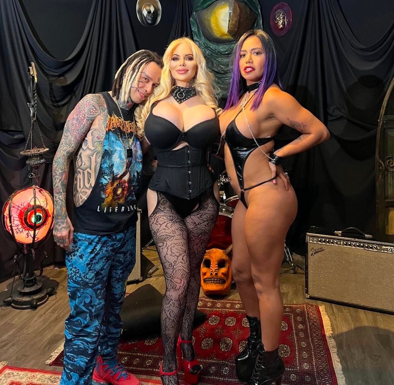 Ninel Conde Sabrina Sabrok luna bella