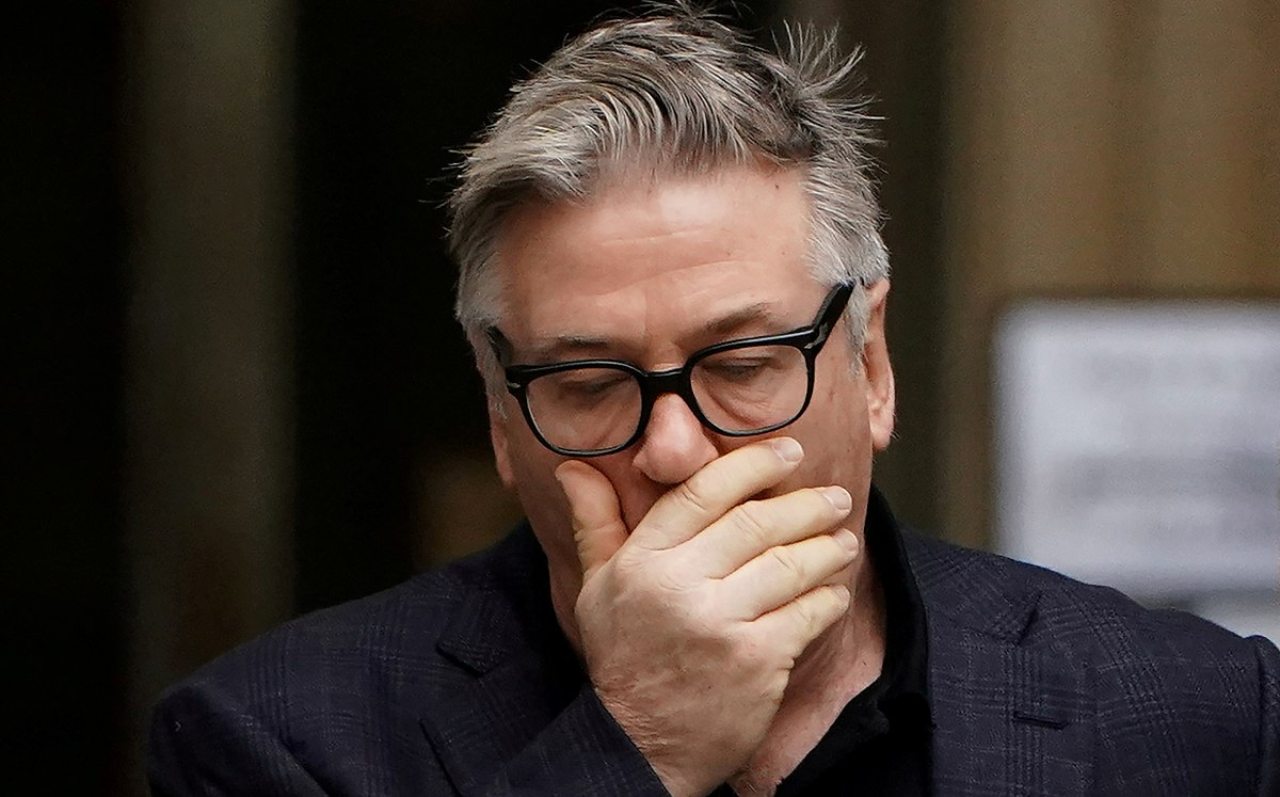Alec Baldwin dos cargos homicidio acusado