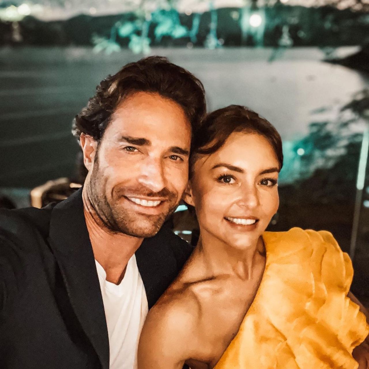 Angelique Boyer vientre abultado Sebastian Rulli