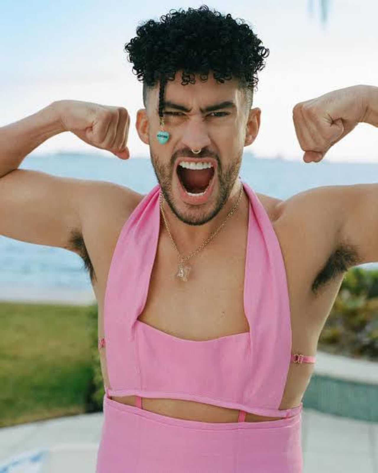 Bad Bunny beso Gael