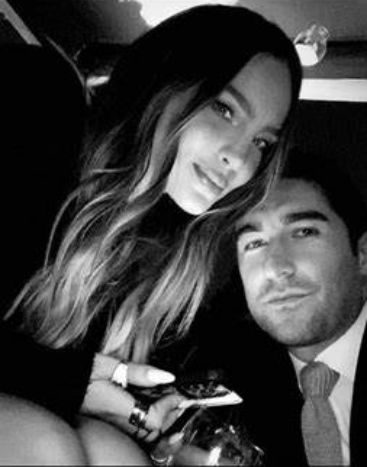 Belinda besandose novio Gonzalo Hevia