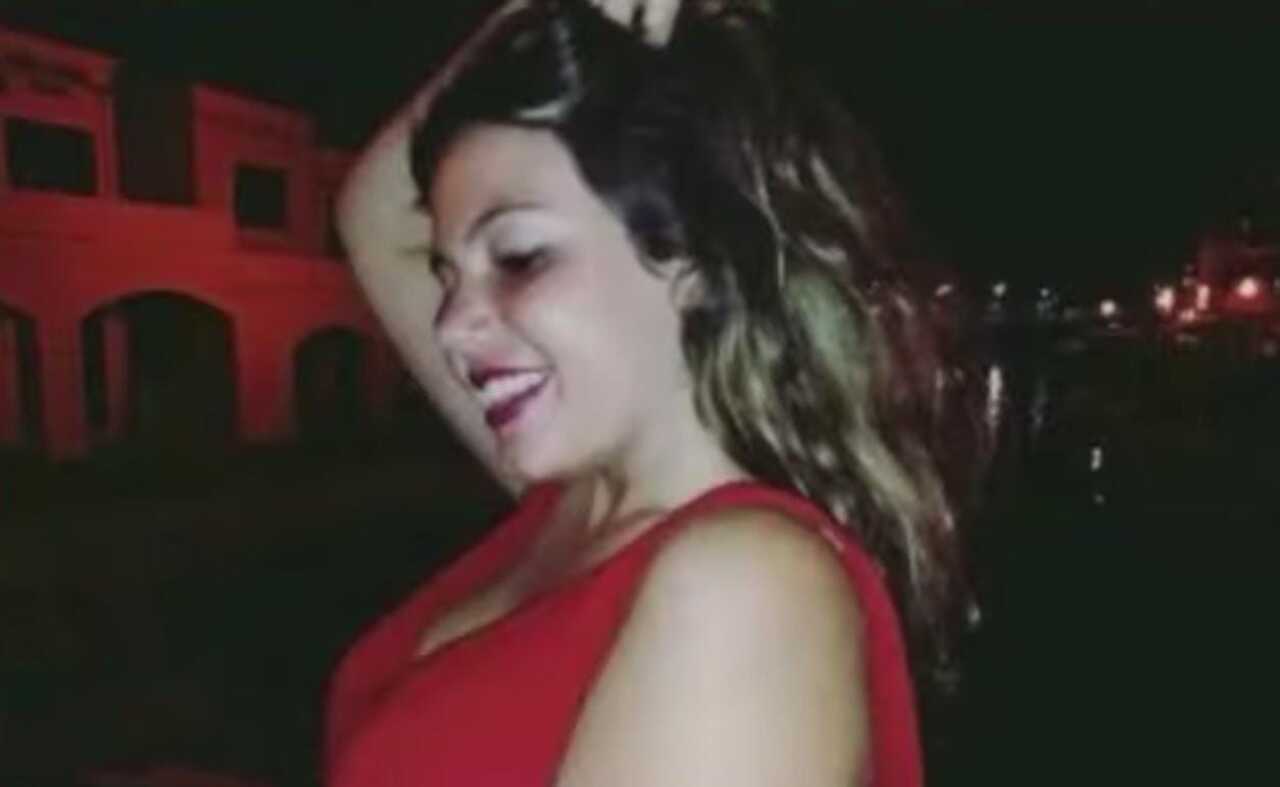 Hermana de Clara Chía Johana