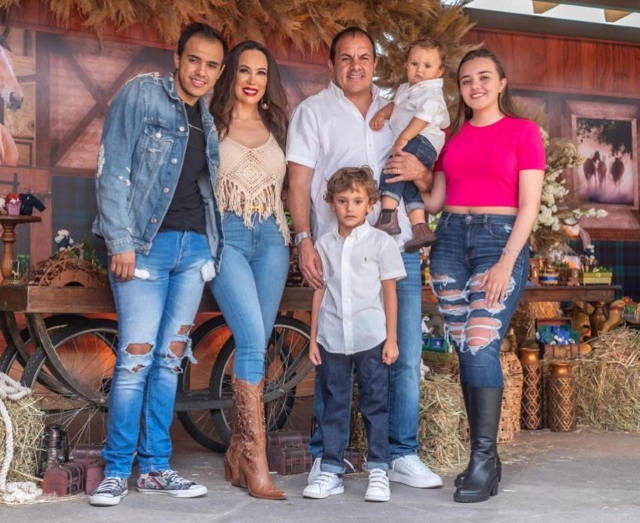 Familia Cuauhtemoc Blanco cinco hijos