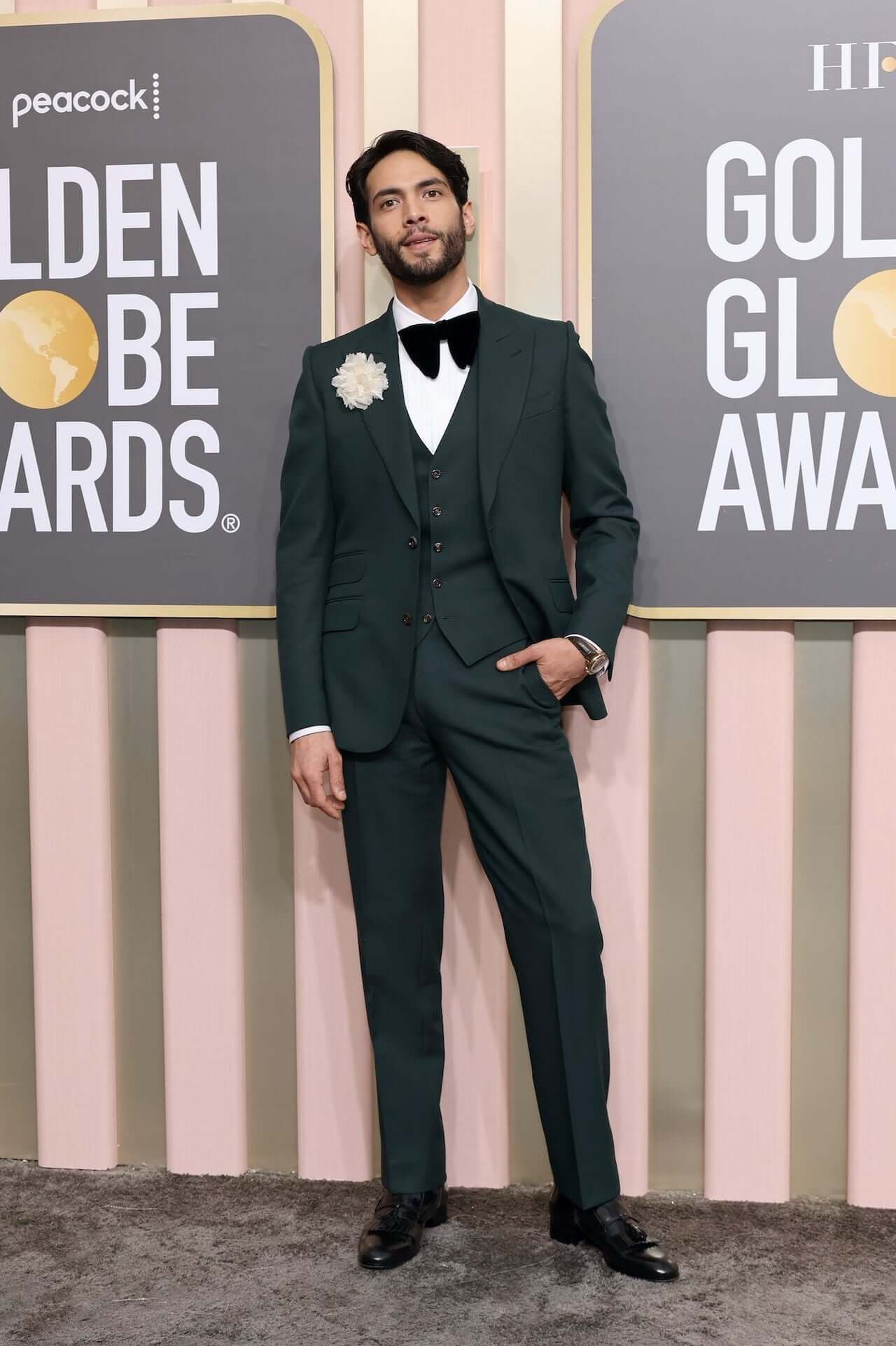 Diego Calva en los Globos de Oro 2023