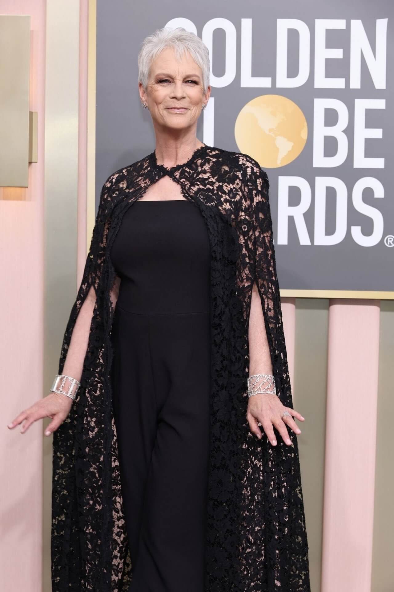 Jamie Lee Curtis en los Globos de Oro 2023