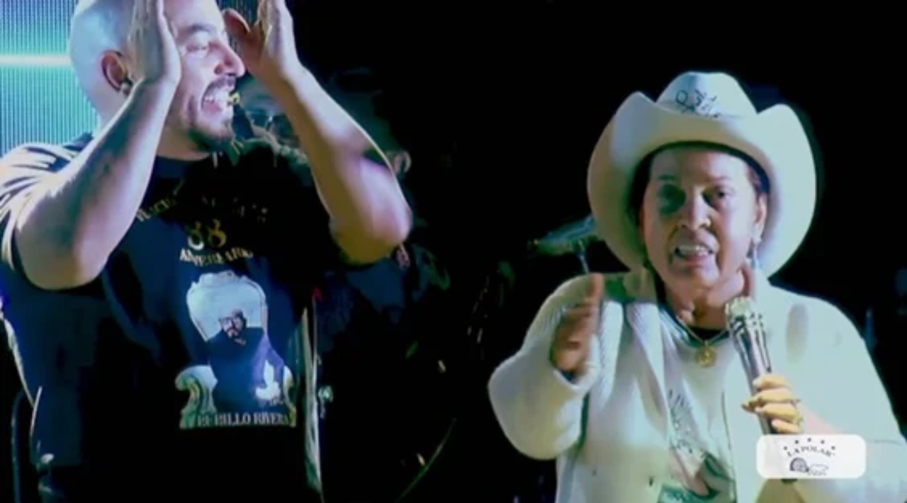 Dueña La Polar con Lupillo Rivera