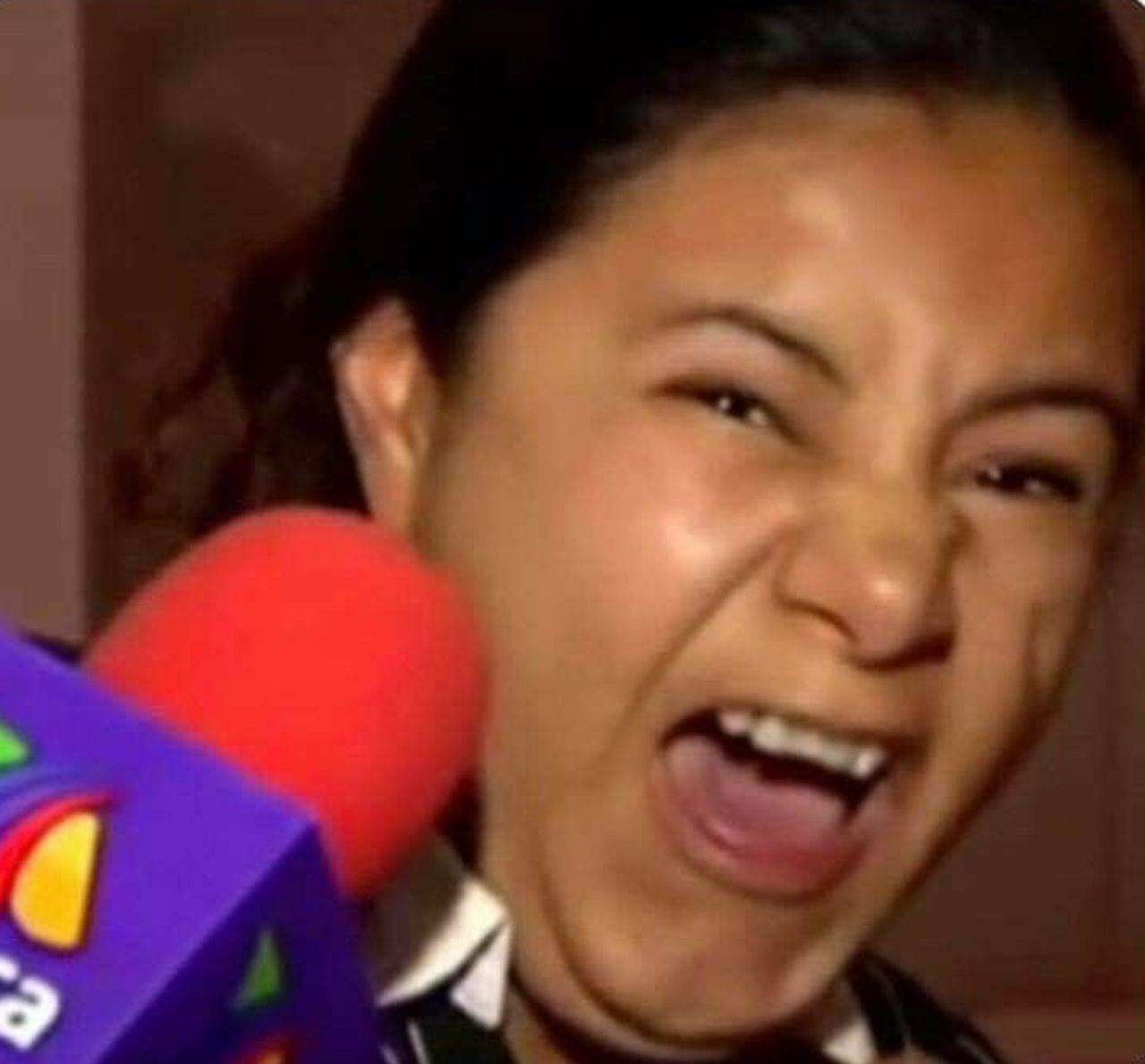 Meme risa señora entrevista Tv Azteca