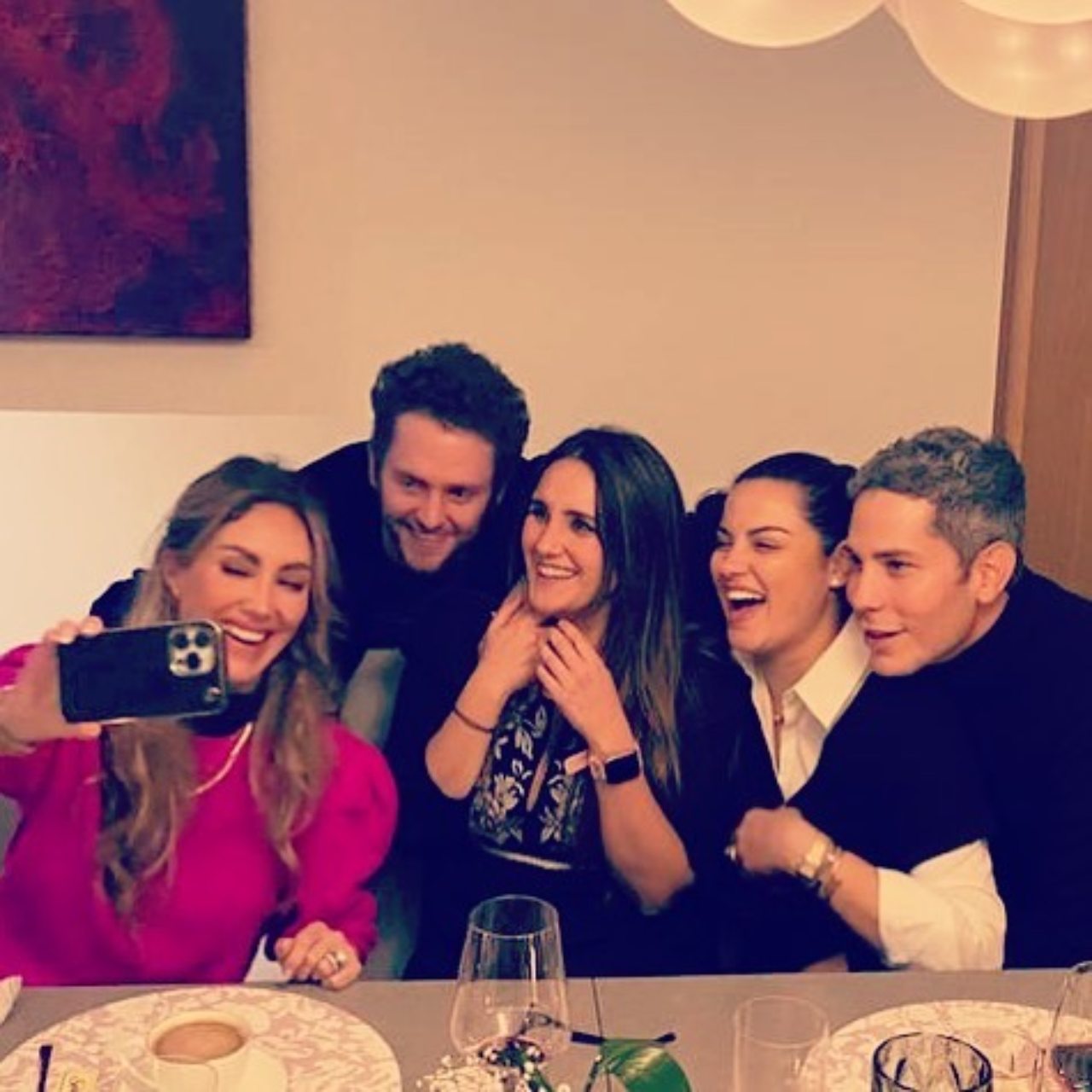 RBD reune Anahi presenta nuevo integrante
