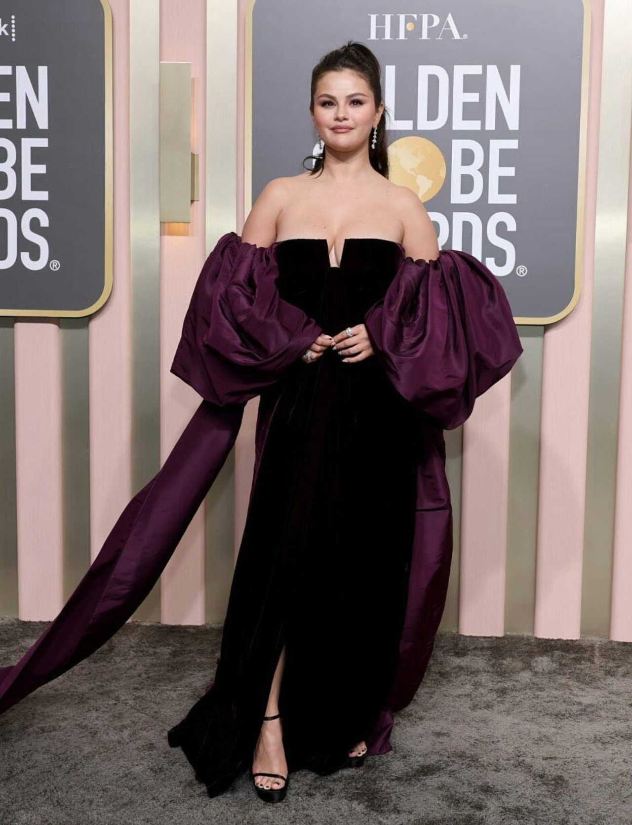 Selena Gomez en los Globos de Oro 2023