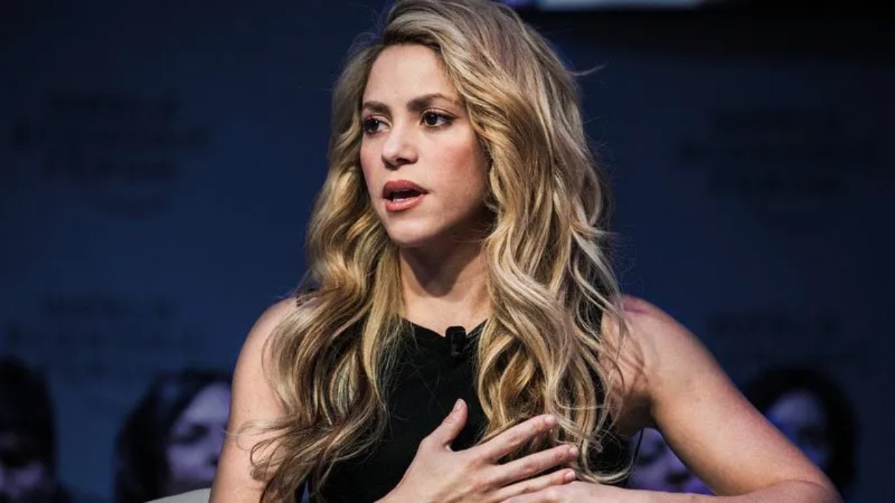 Shakira regresaria Antonio de la Rua