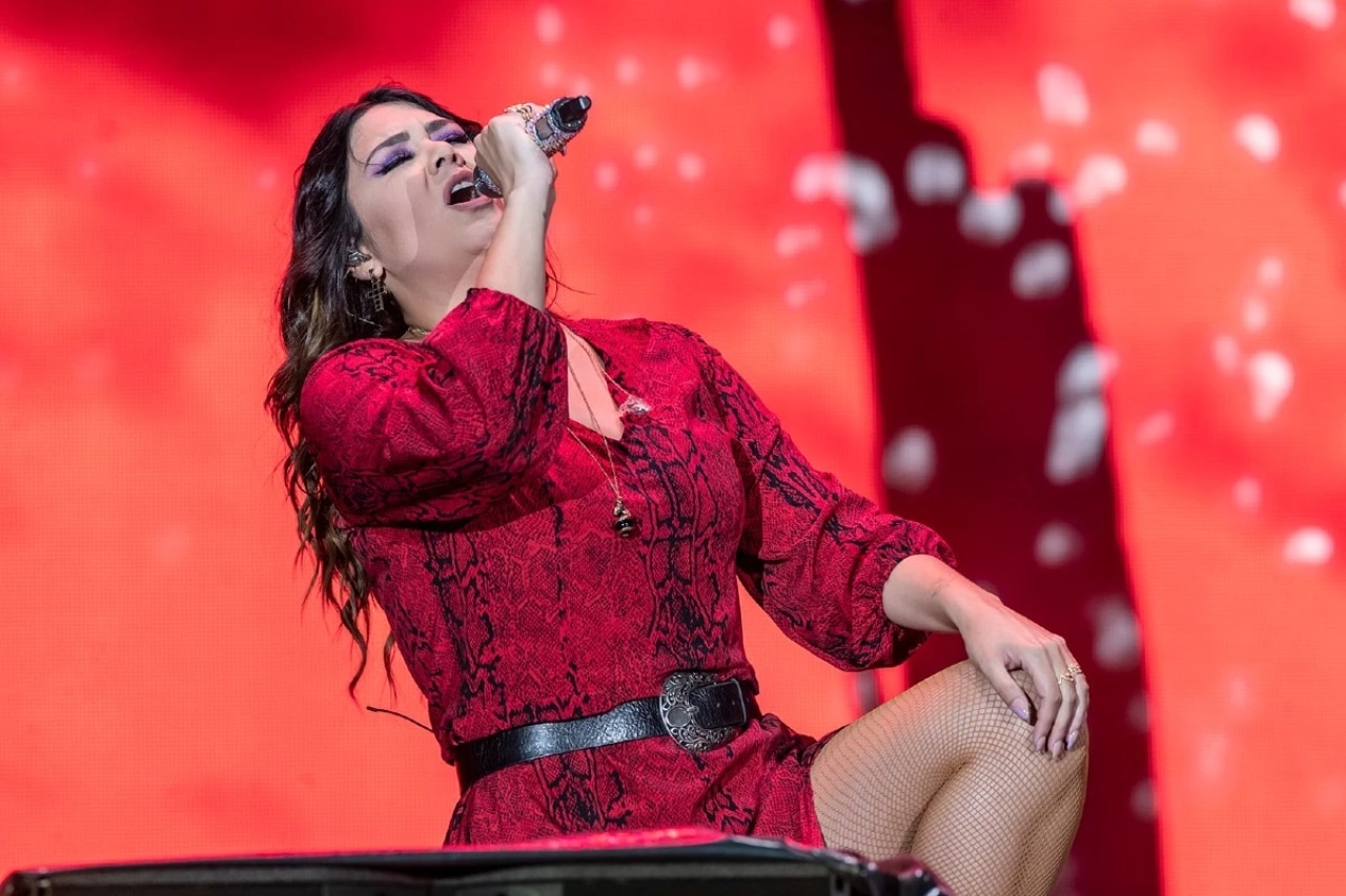 Andrea Escalona Yuridia Fans