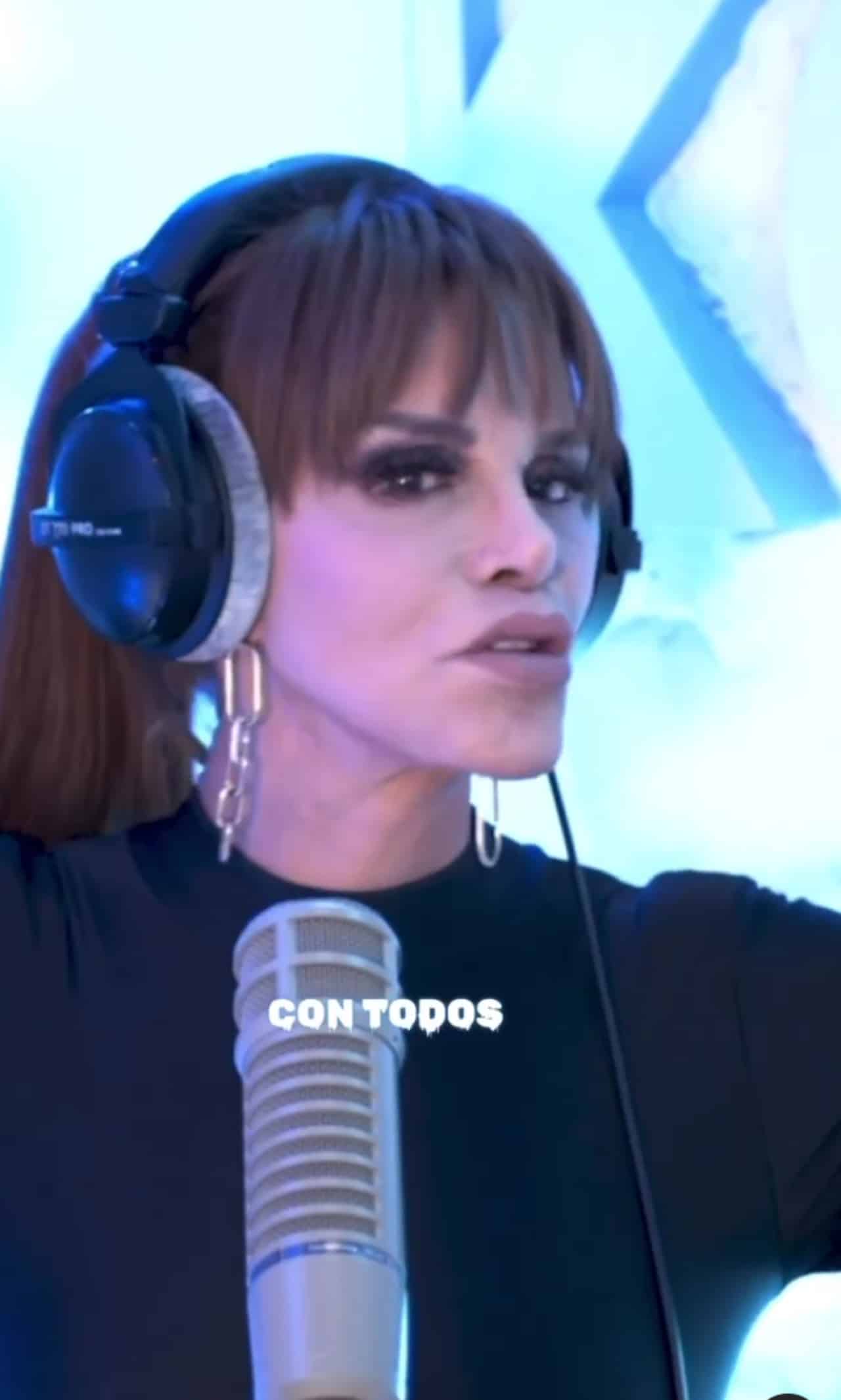 Lucía Méndez Gianni Versace