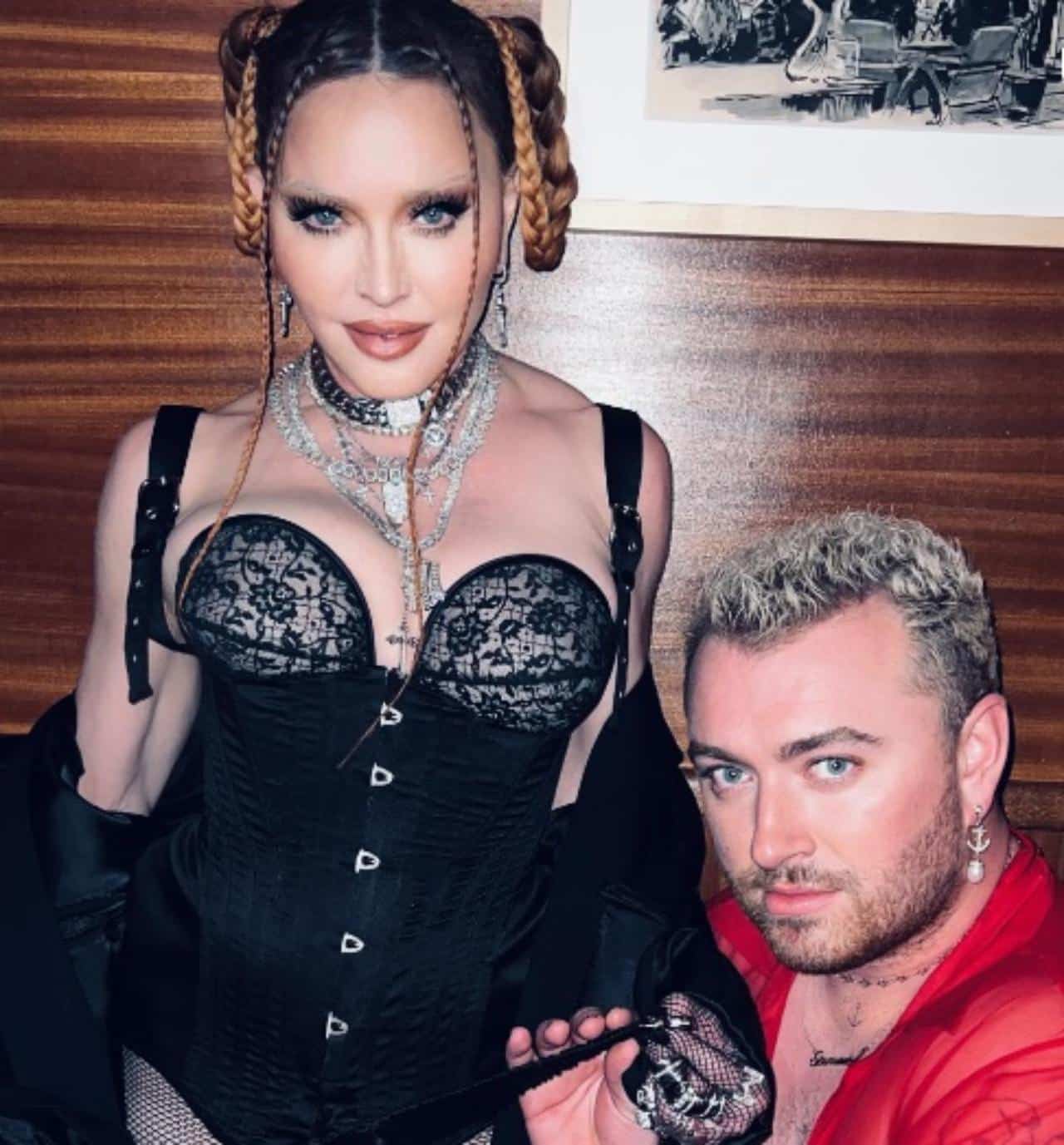 Madonna responde criticas sobre rostro globo