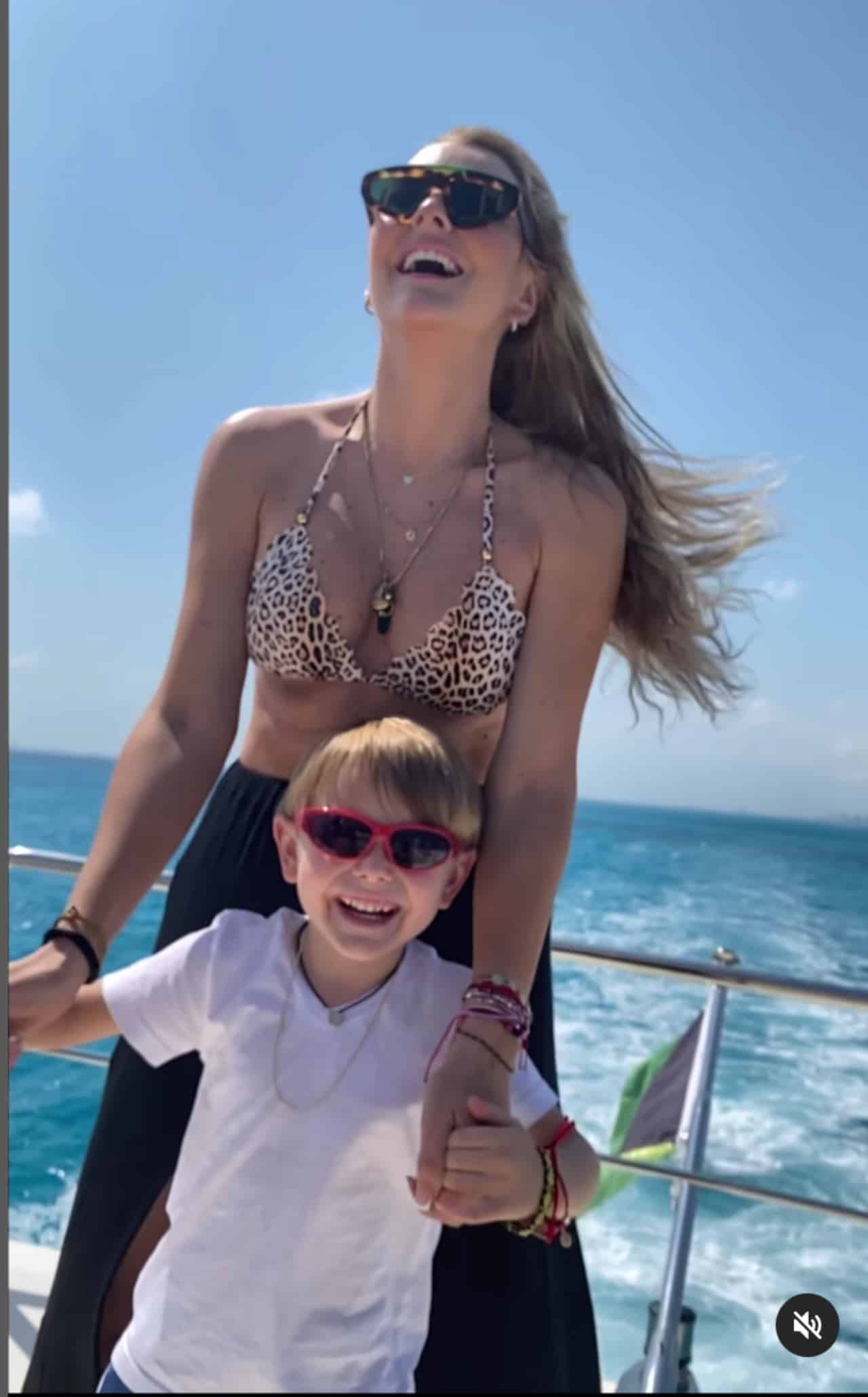 Marjorie Sousa Julián Gil hijo