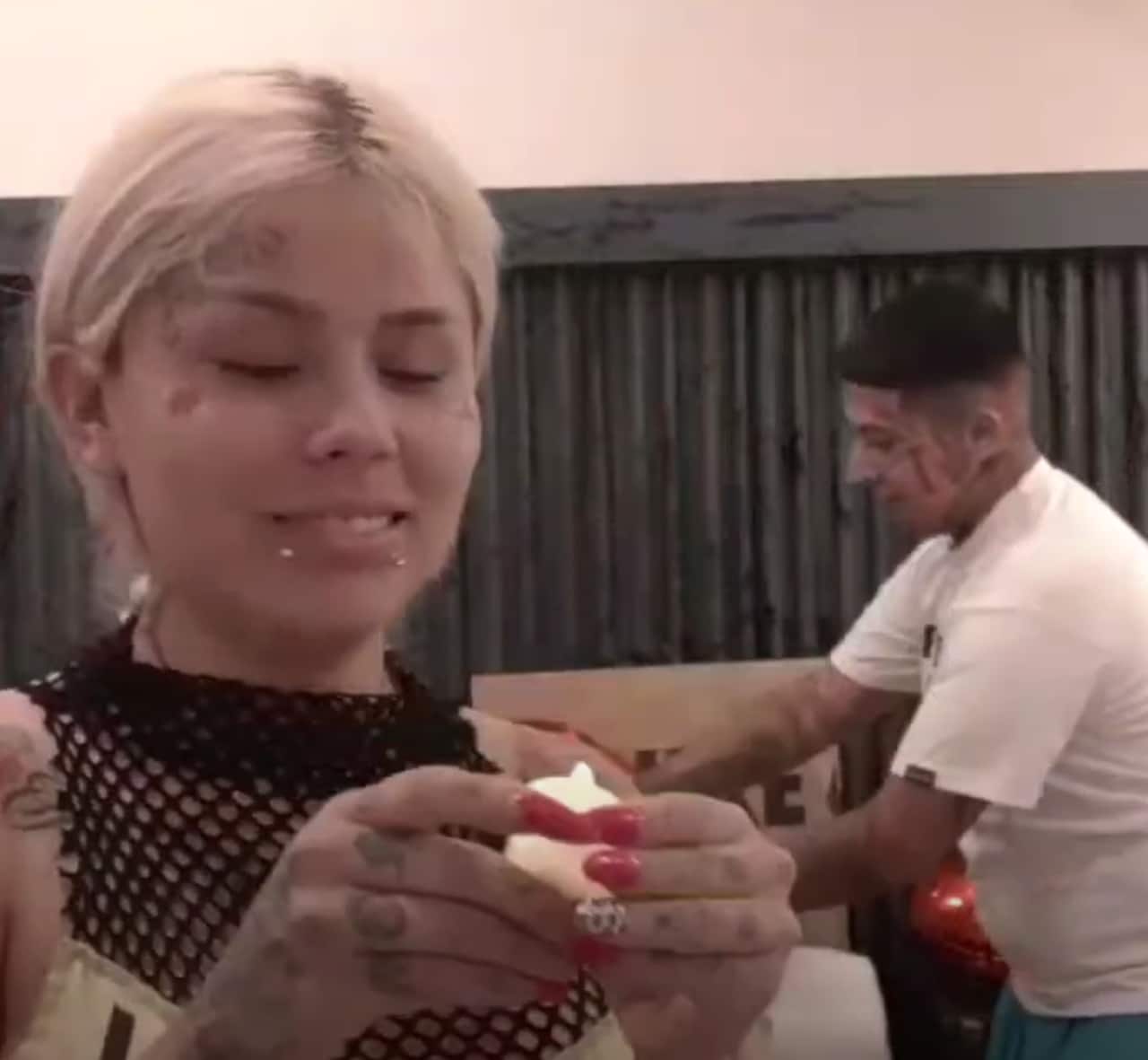 Mona Geros San Valentín