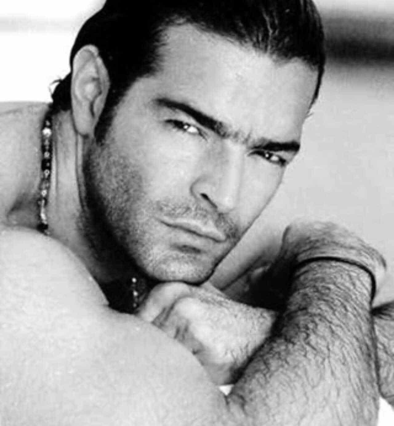 Pablo Montero separos