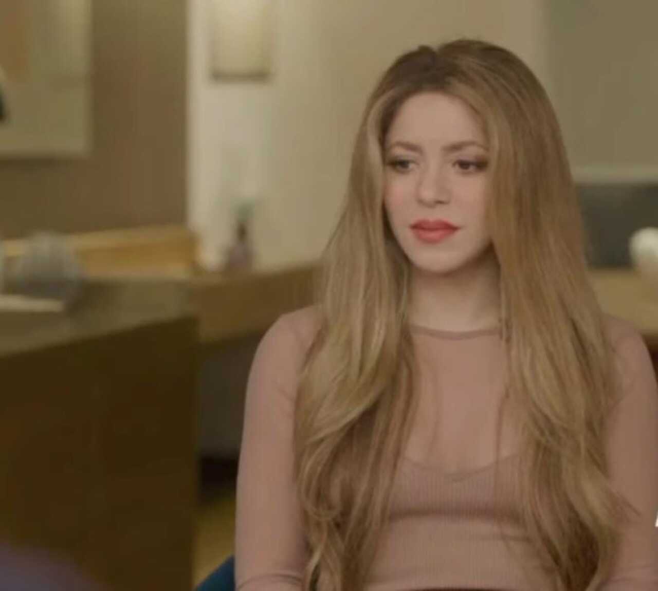 Shakira entrevista Enrique 