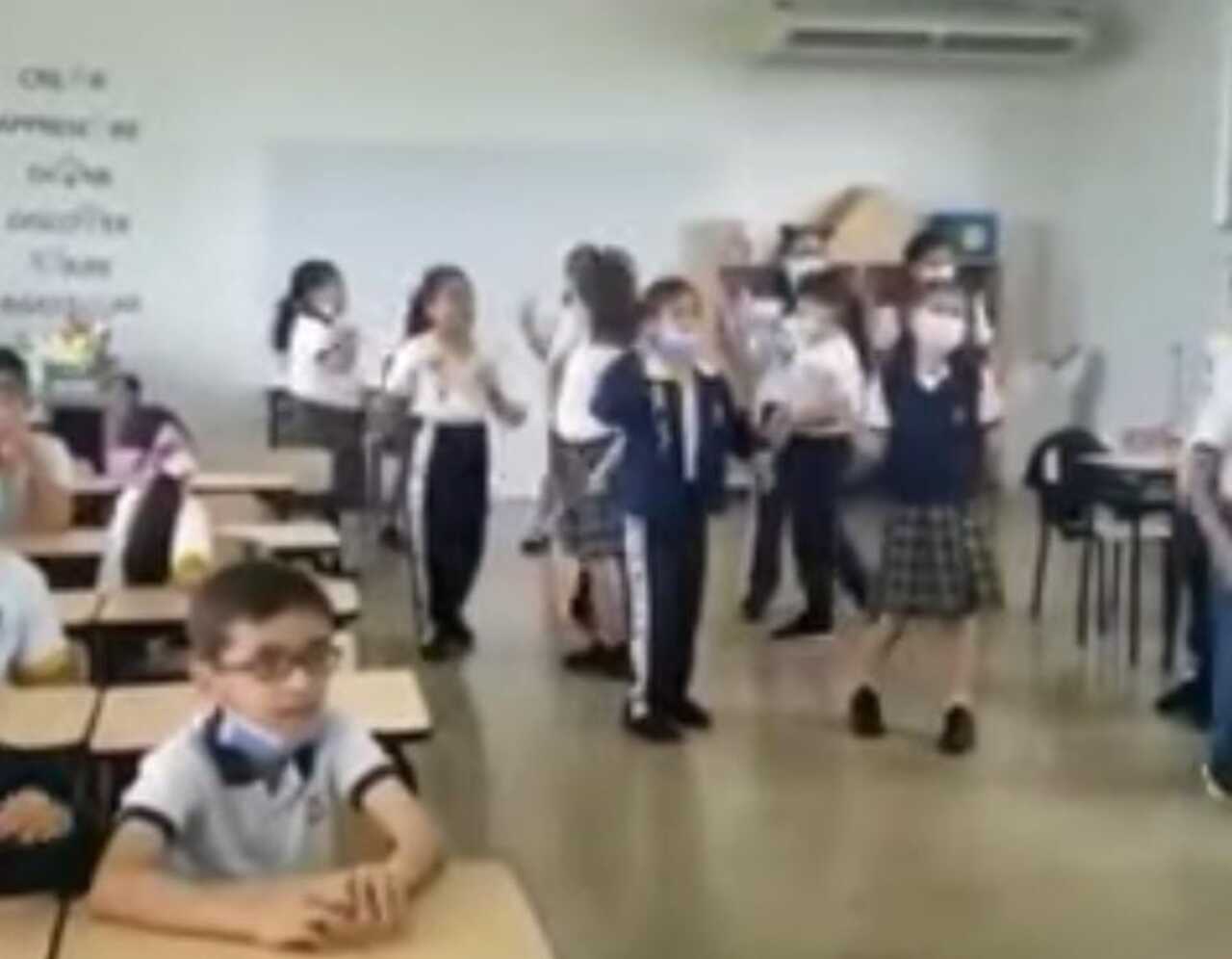 Shakira tablas multiplicar 
