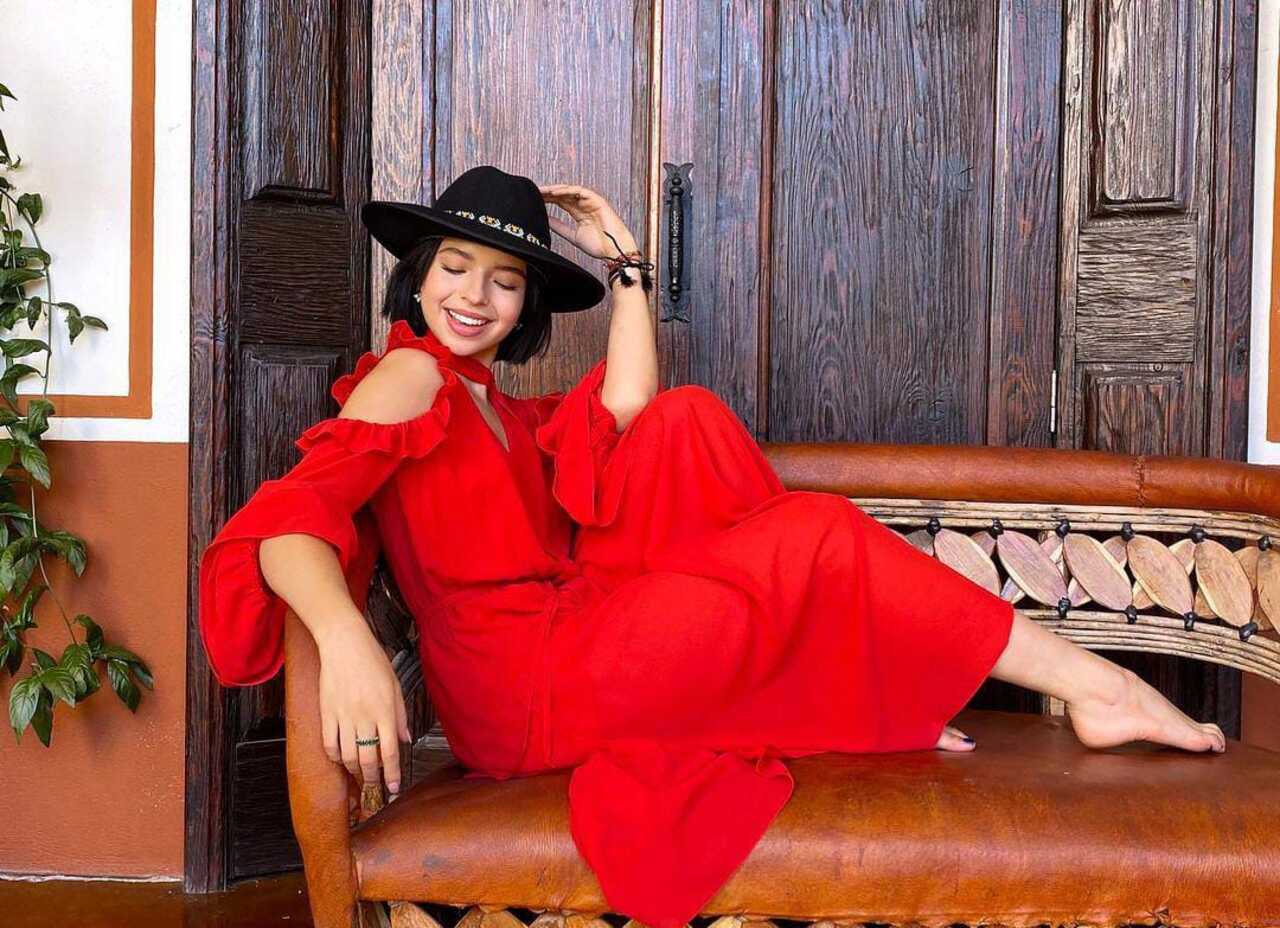 Ángela Aguilar tour