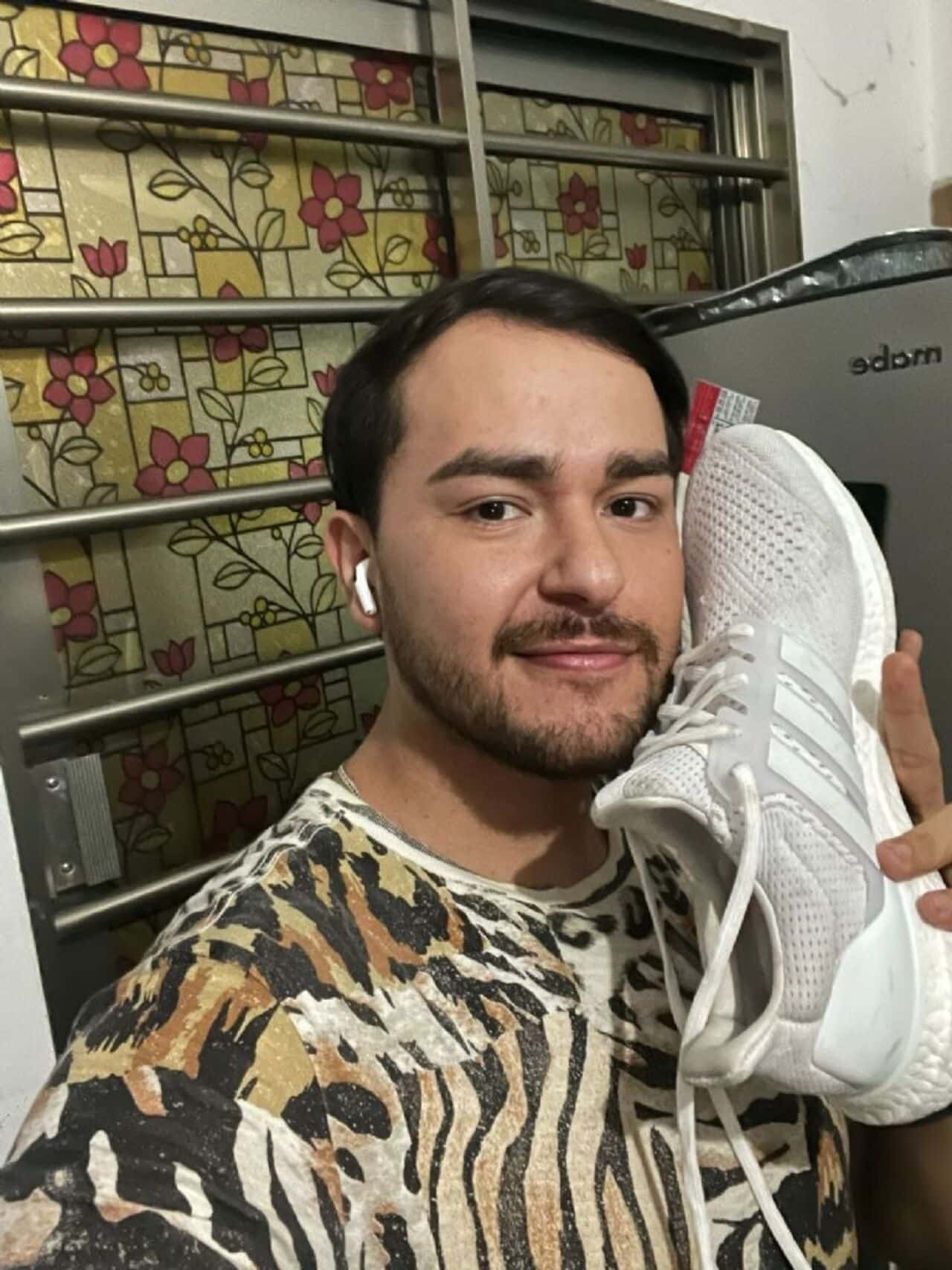 Bad Bunny tenis apestosos
