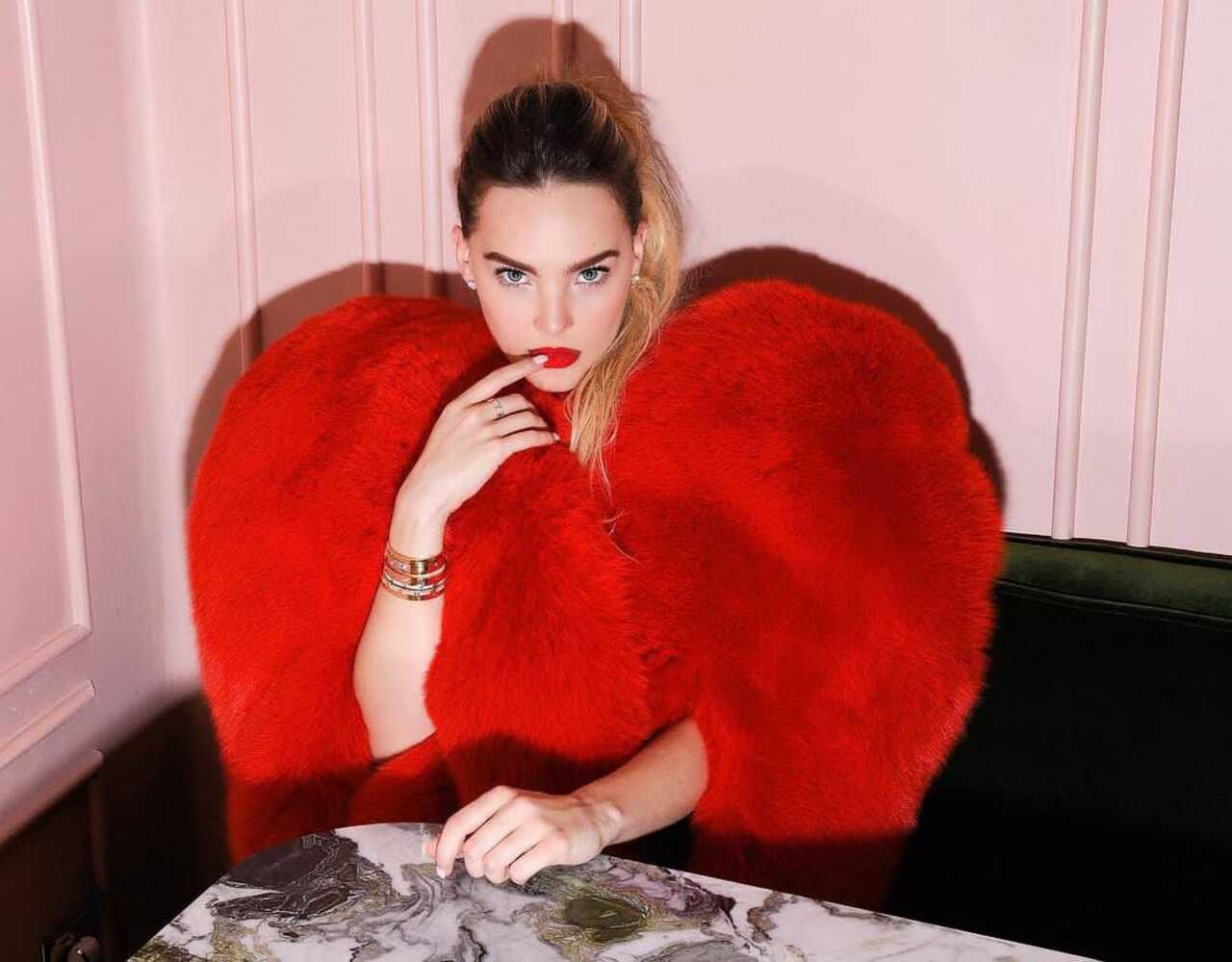 Belinda camioneta exclusiva