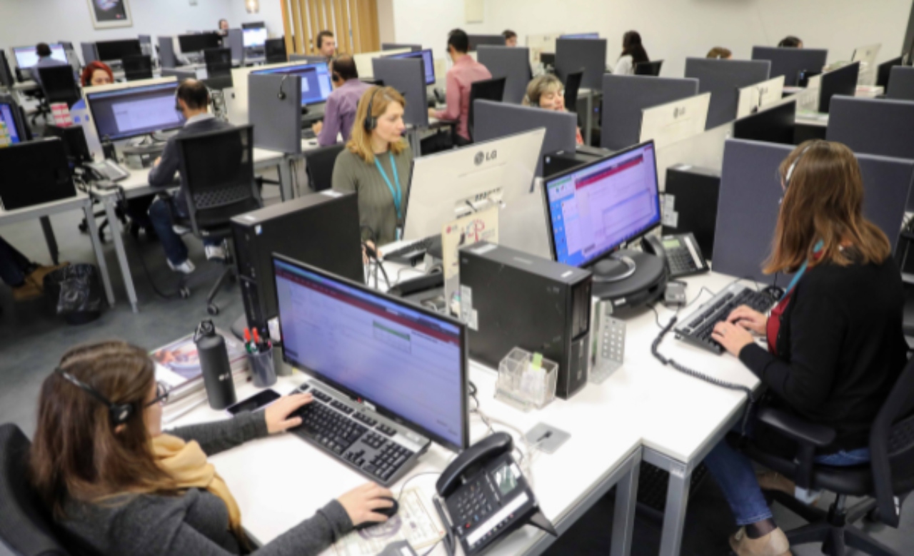 Call center empleados sin silla