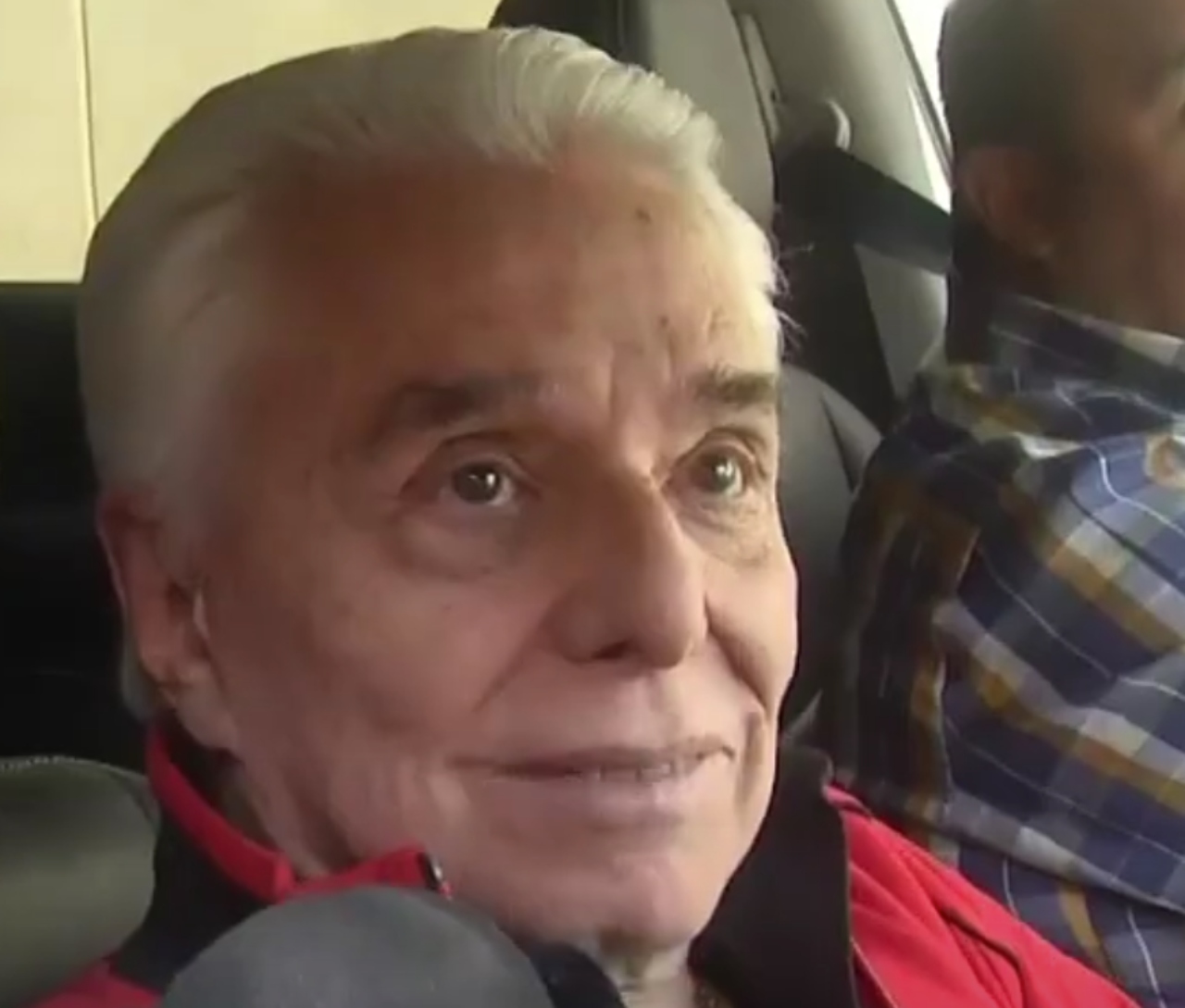 Enrique Guzmán reporteros violento