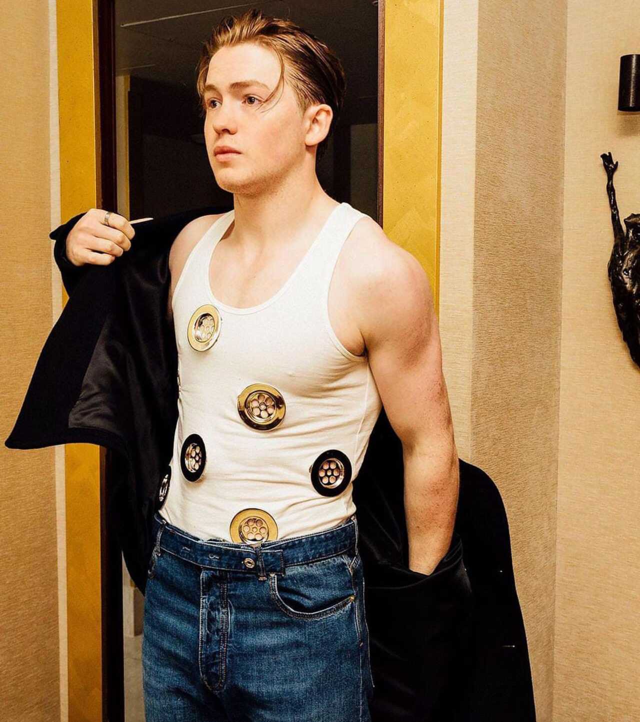 Kit Connor cambio físico