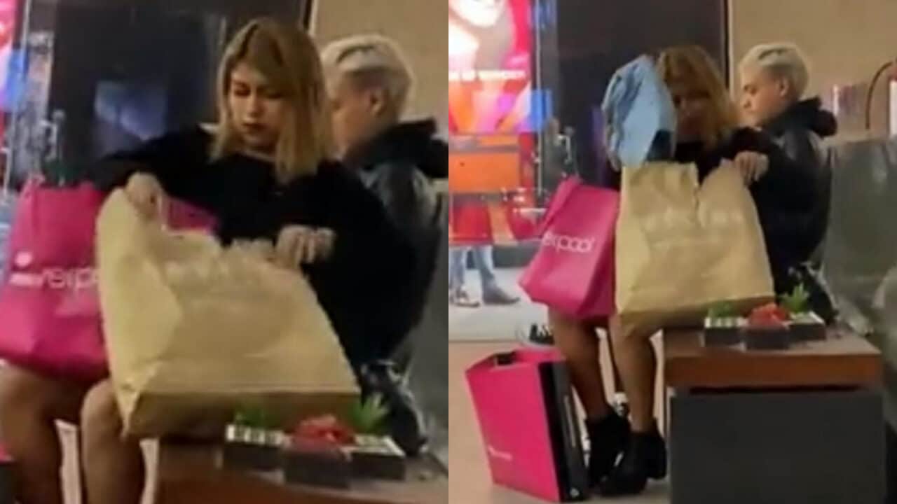 Chica bolsa Liverpool