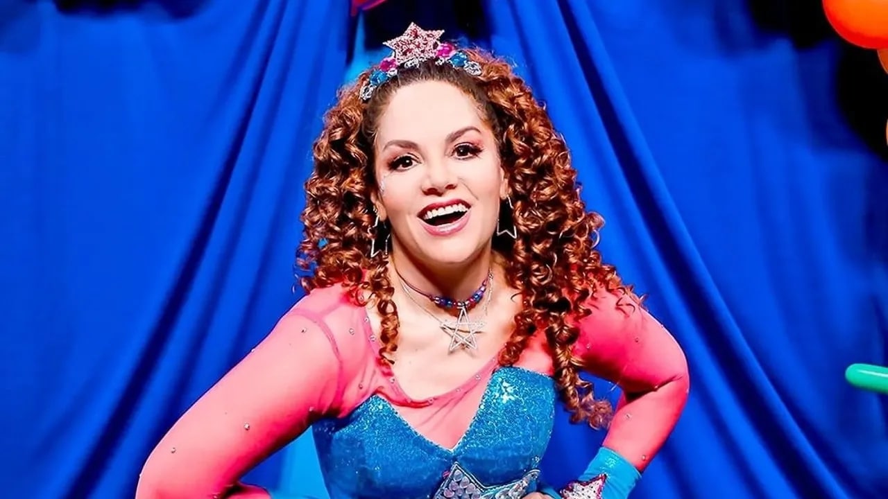 Tatiana Shakira Karol G récord Youtube
