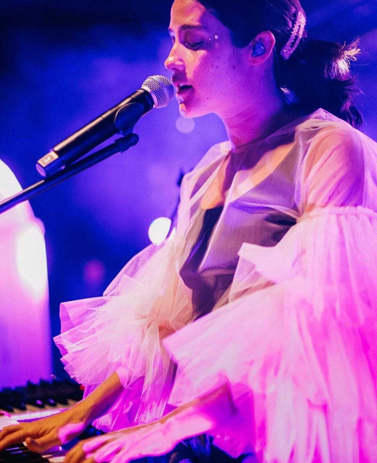 Ximena Sariñana denuncia agresión