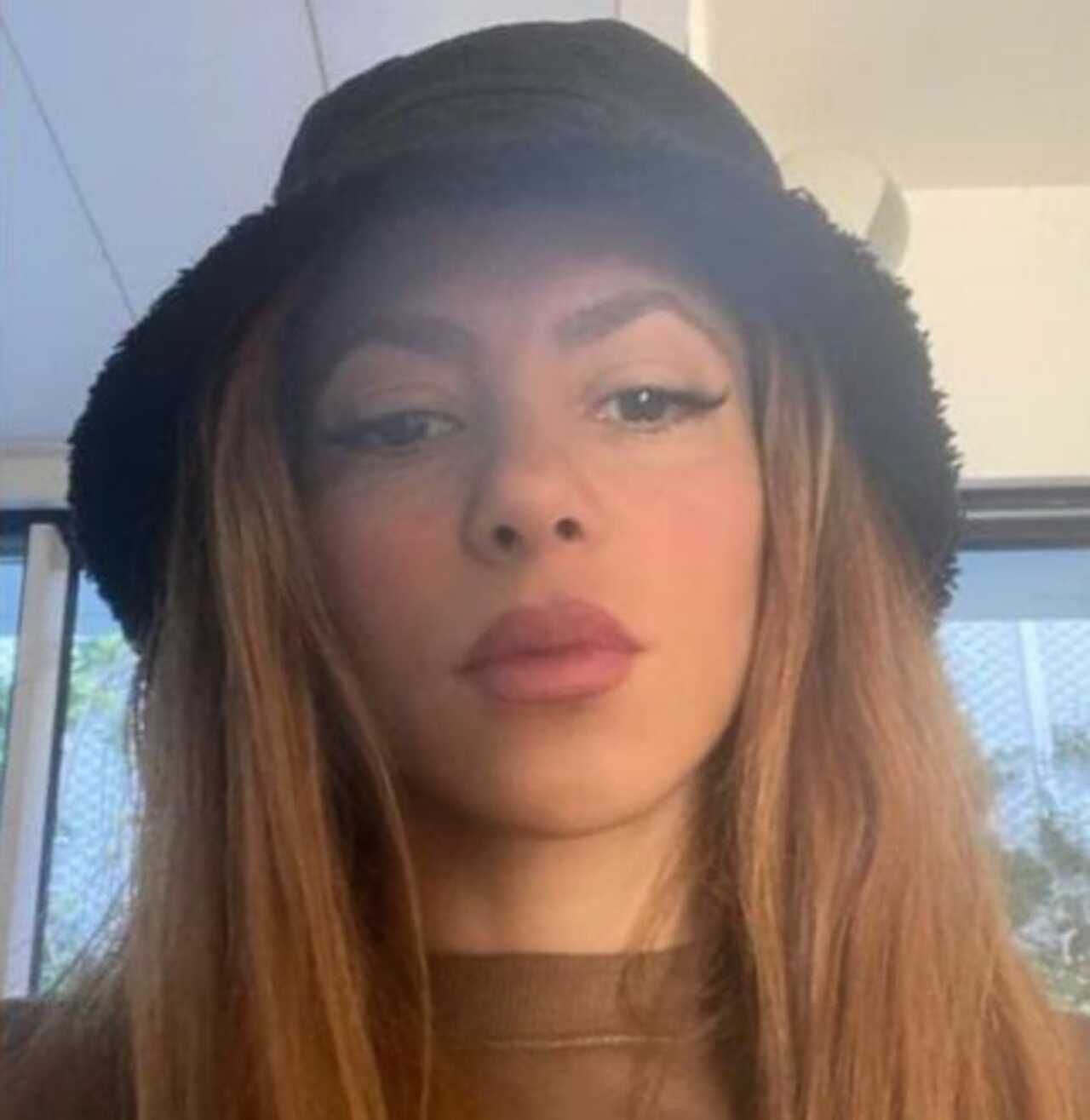 Shakira manda indirecta a Clara Chía