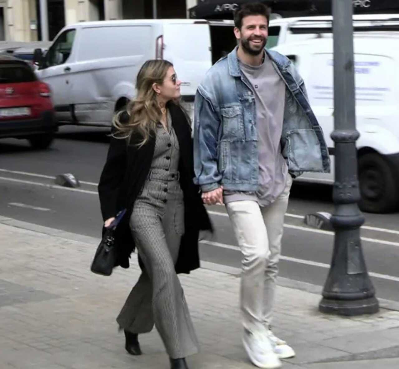 Clara Chía manda a Piqué