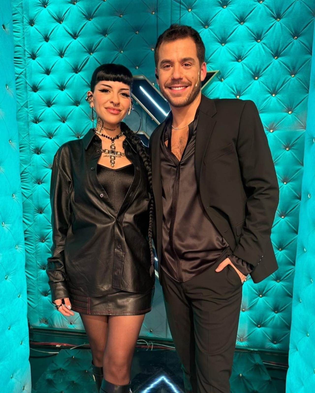 Cazzu cuenta ya vive con Nodal