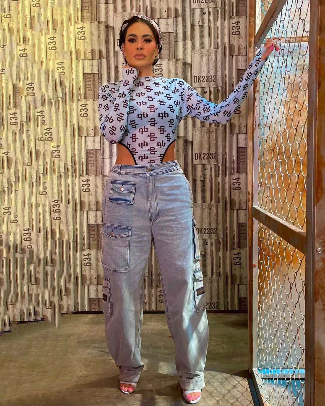 Exhiben Galilea Montijo ropa Latingal Boutique