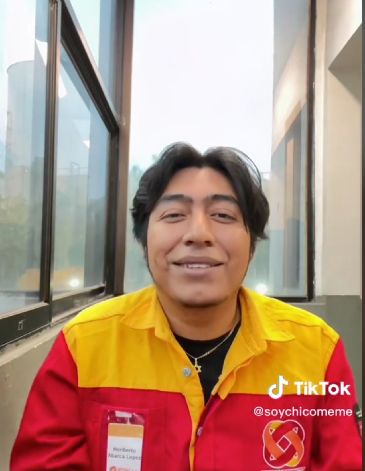 Joven gasolinera dejó su trabajo anterior