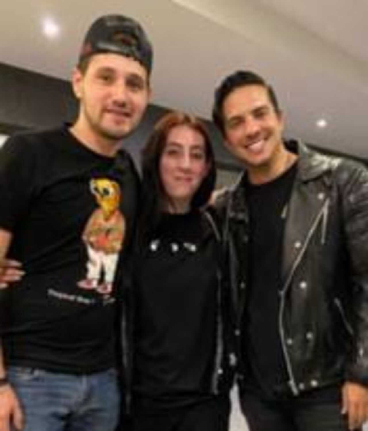 Vadhir sale con los hijos de Victoria Ruffo