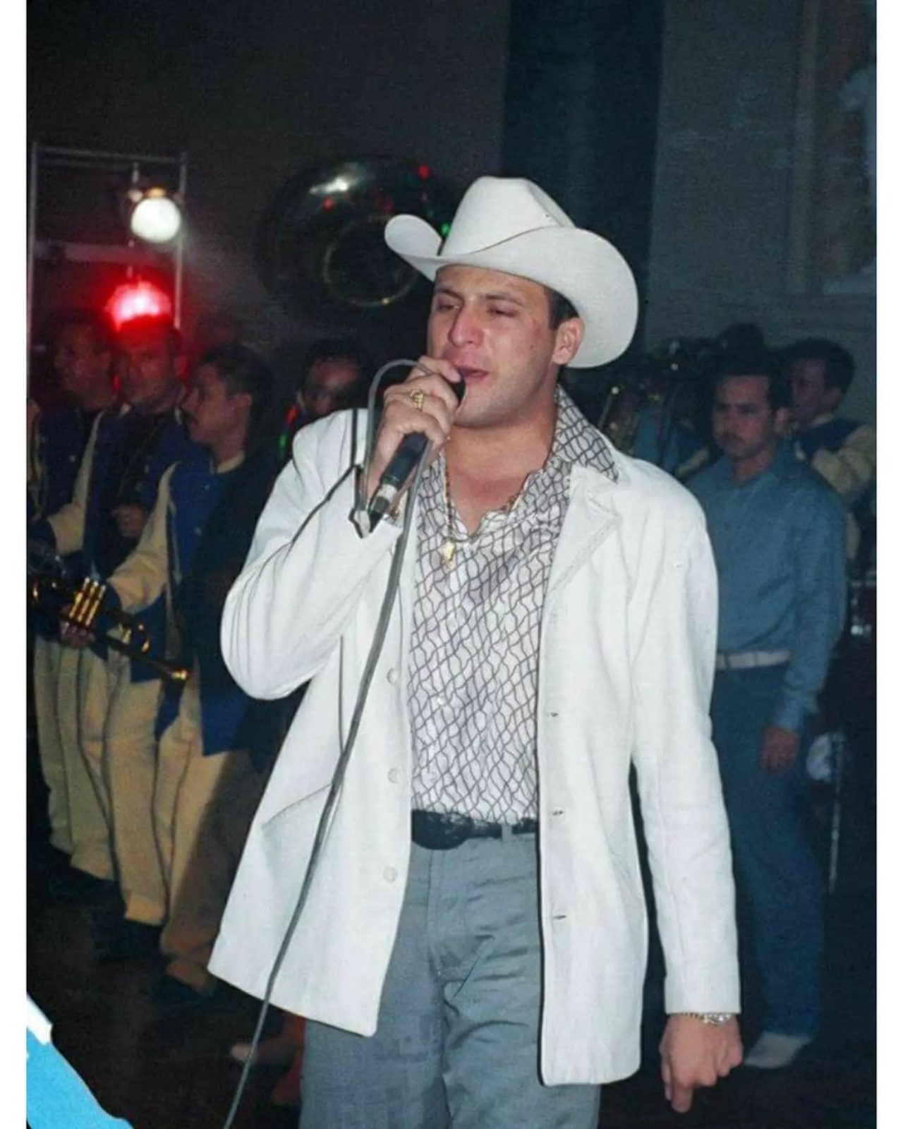 Valentín Elizalde Difunden Video Inédito De Los últimos Minutos De Vida Del Cantante Valentín Elizalde Difunden Video Inédito De Los últimos Minutos De Vida Del Cantante